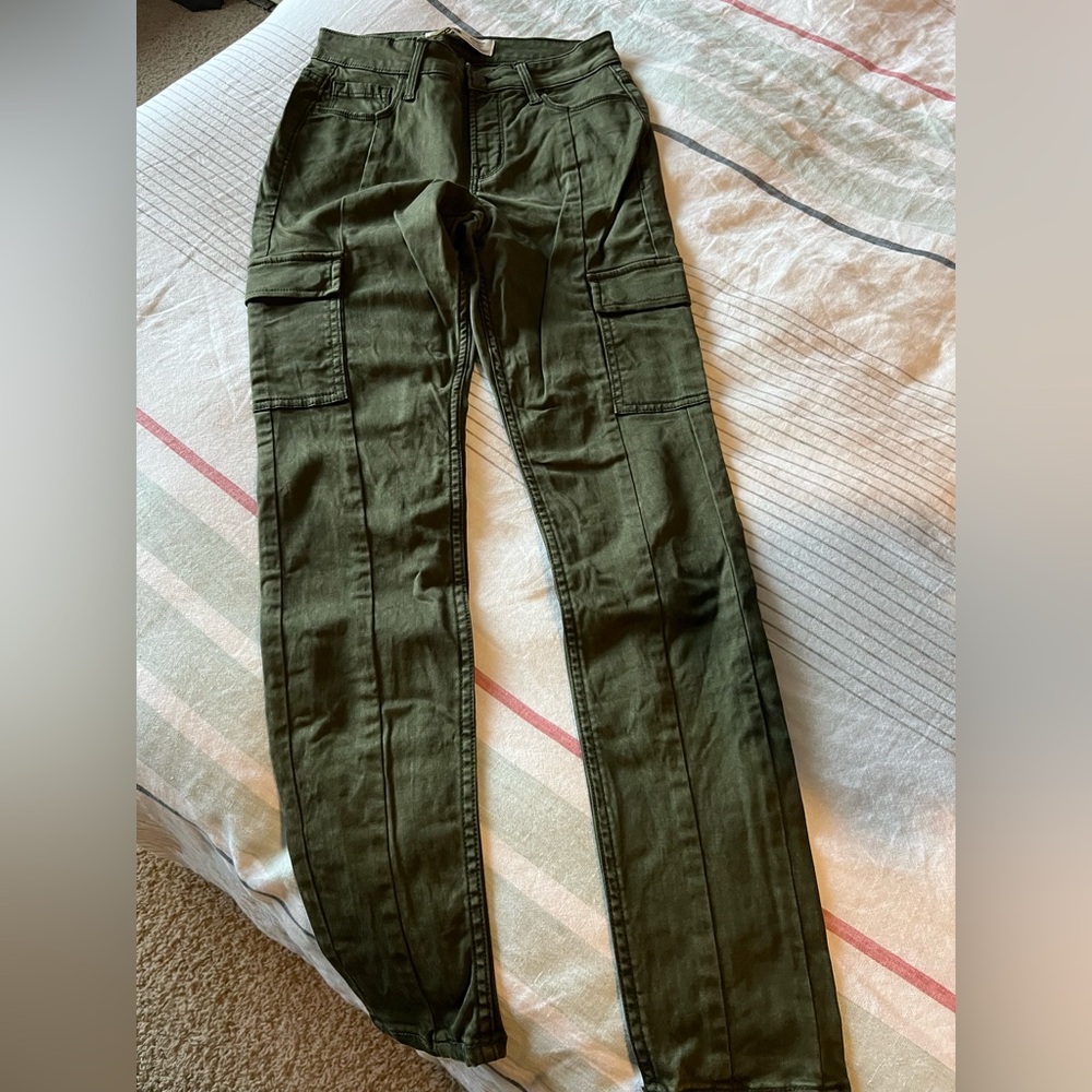 Old navy super skinny high rise rockstar